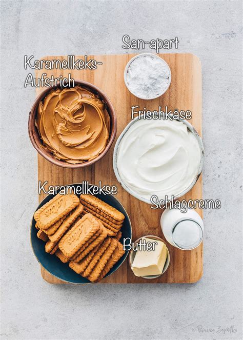 Infografik „Lotus Cheesecake Schritt-für-Schritt mit Zutaten“