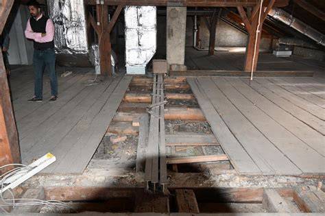 Innenansicht des Naschplatzerl: Shabby-Vintage-Ambiente