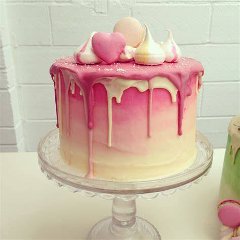 Inspirations-Beispiele: Glänzende Glasur, Drip Cake, Ombré Icing