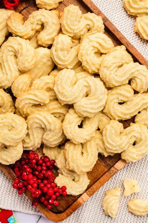 Inspirationsbilder: Festlich verzierte Spritzgebäck-Plätzchen
