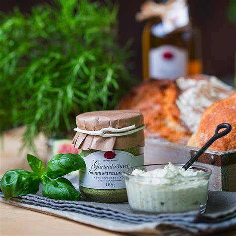 Joghurt-Minze Dip im Glas