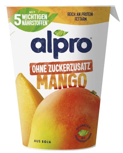 Joghurtalternative mit Mango - Becher und Frucht