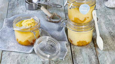 Käsekuchen im Glas und kleine Springform - Foto