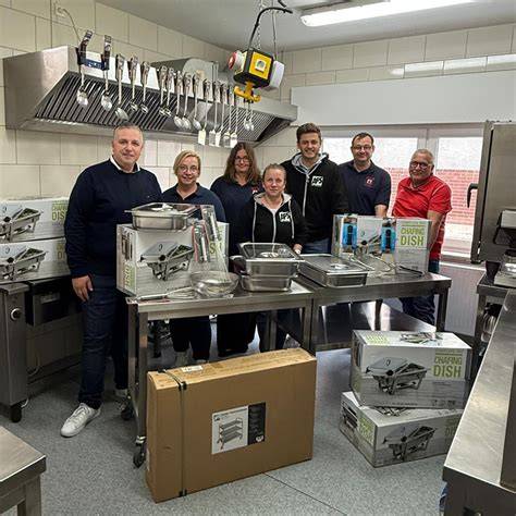 Küchenequipment und Bio-Zutaten