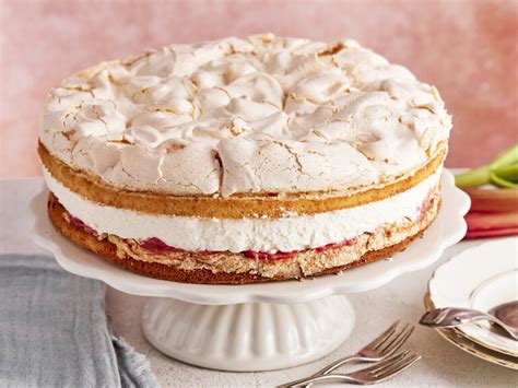 Kühlen und Stabilisieren einer hohen Torte