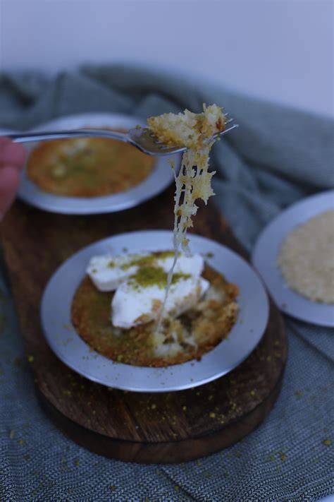 Künefe, das knusprige Käsedessert