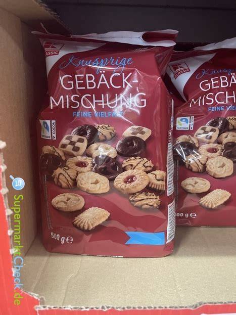 K-Classic Stereo Kekse Packung und Nahaufnahme Keks