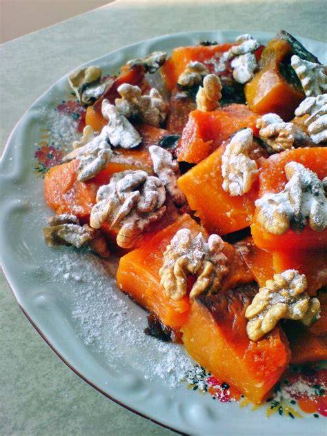 Kabak Tatlısı mit Walnüssen