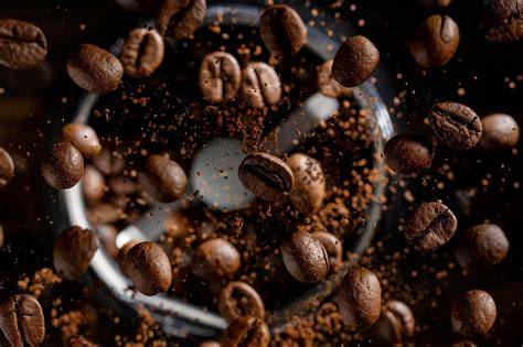 Kaffeebohnen, Espresso und Crema im WonderWaffel-Stil