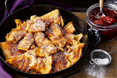 Kaiserschmarrn mit Zwetschgenröster