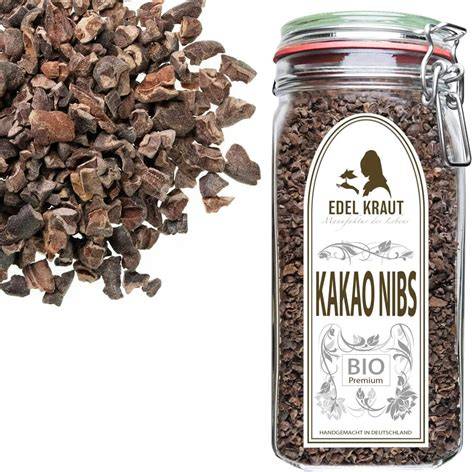Kakao-Nibs im Glas