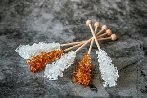 Kandiszucker und Isomalt für Kristall-Optik