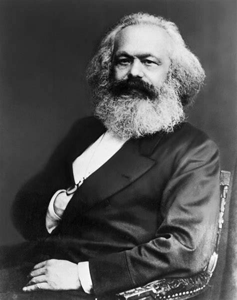 Karl Marx auf Produktverpackungen