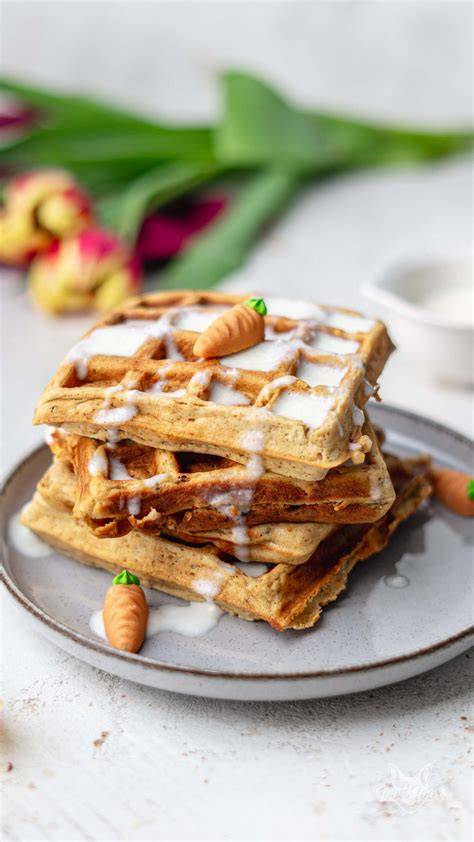 Karottenwaffeln mit Frühlings-Topping