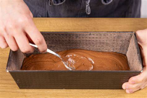 Kastenform mit Kokos-Schokoladen-Kuchen