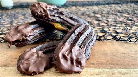Katzenzungen auf einem Kuchenrost