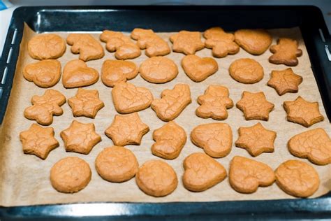 Kekse auf dem Backblech