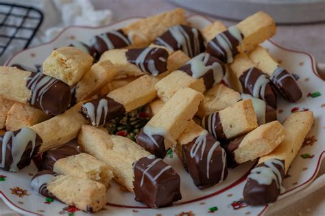 Keksvariation: Rosmarin-Zitronen-Shortbread und Paranuss-Plätzchen