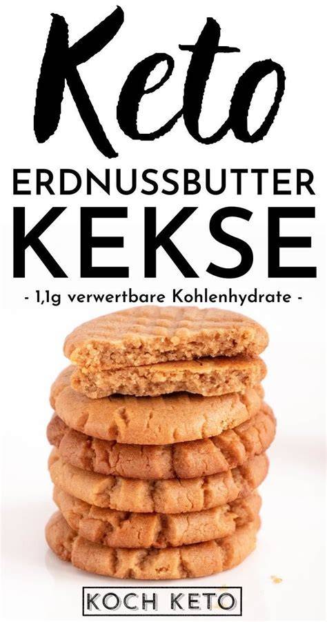 Keto Erdnussbutter-Kekse auf Teller
