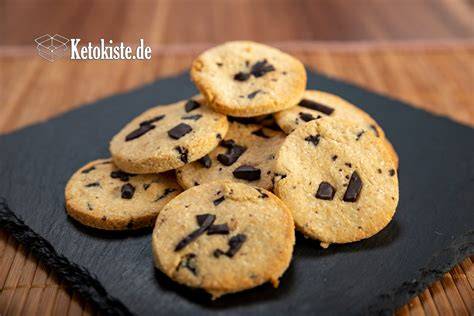 Keto Schoko Kekse mit Mandel