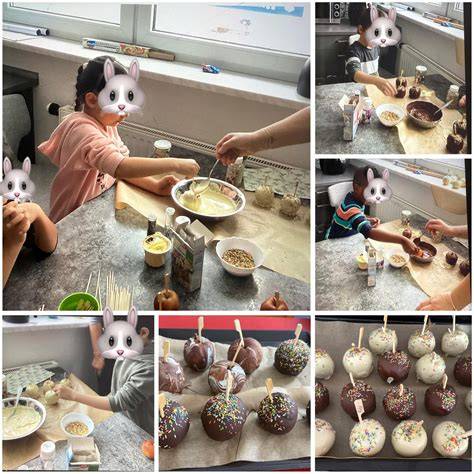 Kinder beim Streusel herstellen