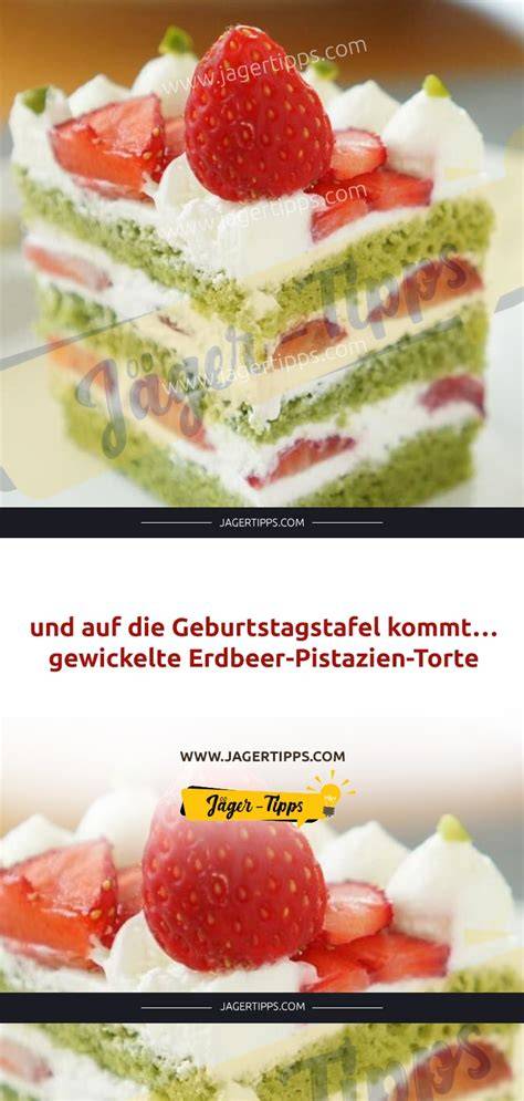 Kinderfreundliche Tiramisu-Torte, angerichtet auf einer Geburtstagstafel