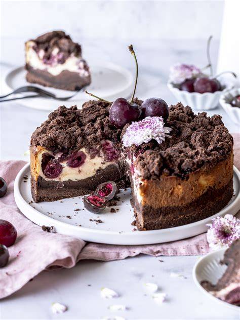 Kirsch Schoko Streusel Kuchen im Anschnitt