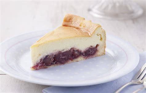 Kirsch-Schmandkuchen mit cremiger Vanille-Schmandmasse