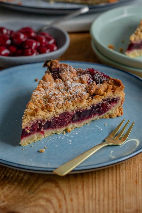 Kirschen auf Streuselkuchen, Schnittansicht