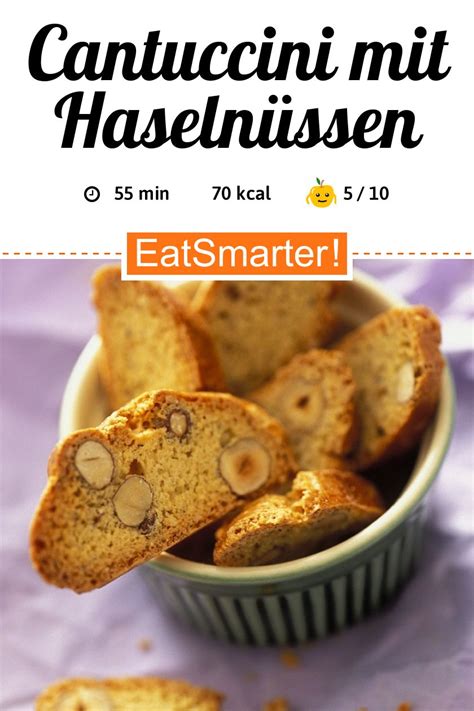 Klassische Nugatstangen mit Haselnüssen