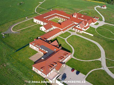 Kloster Naší Paní nad Vltavou - Ansicht und Backstube