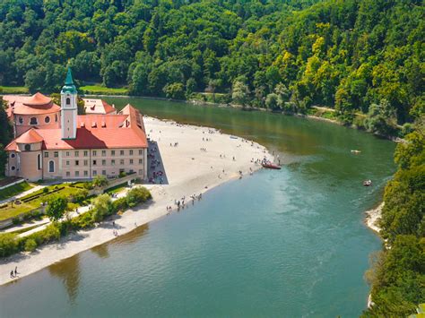 Kloster Weltenburg und Käsekuchen, traditionelle Atmosphäre