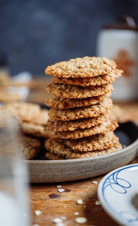 Knusprige Haferkekse mit Schokostückchen