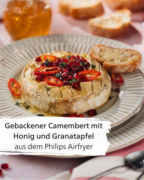 Knuspriges Baguette zum Camembert mit Honig