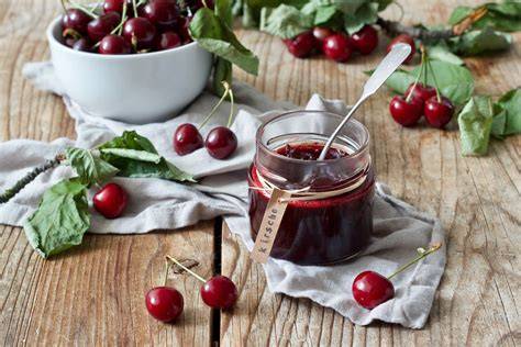 Kochschritte für Kirschmarmelade mit Gewürzen