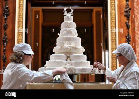 Koerffers königliche Hochzeitstorte: 15 Stockwerke in Stockholm