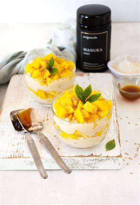 Kokos-Dessert Zubereitung - Social Media Inspirationsbild