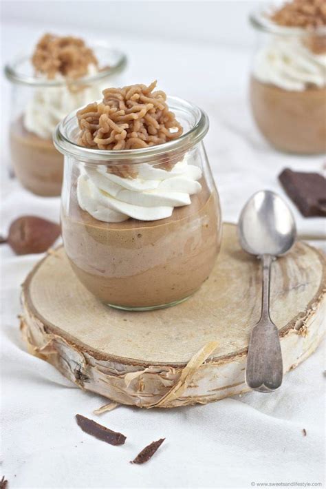 Kokos-Ingwer-Ananas Mousse im Glas