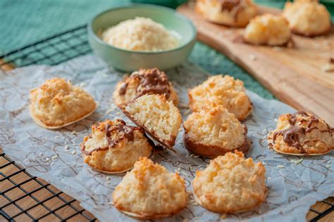 Kokosmakronen und Zwetschgenkuchen