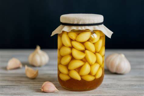 Kombination Knoblauch, Honig, Apfelessig - Schema zur Fermentation