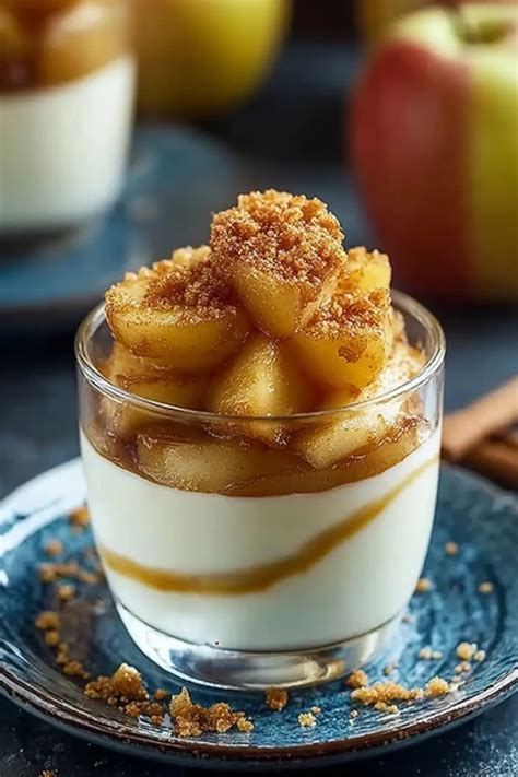 Kombination der Hauptzutaten für das Bratapfel Dessert