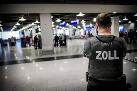 Kontrolle an EU-Grenze: Honiglieferung und Zoll