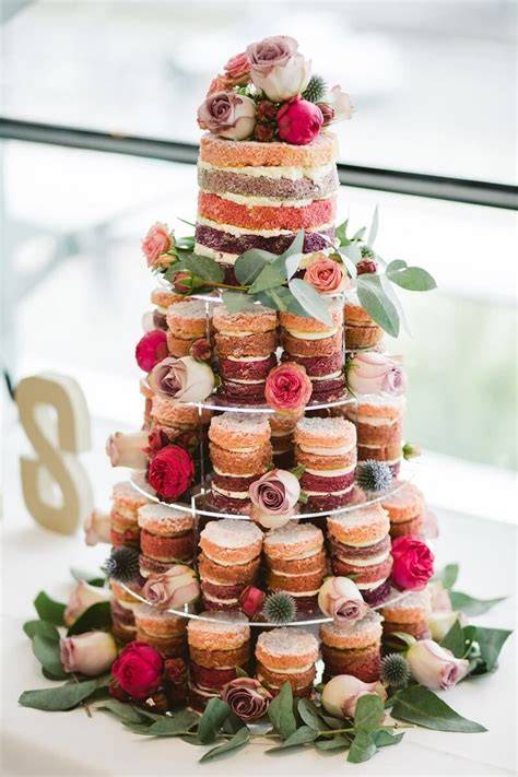 Kreative Hochzeitstorten: Naked Cake, Cupcake-Etagere, Faultline Cake