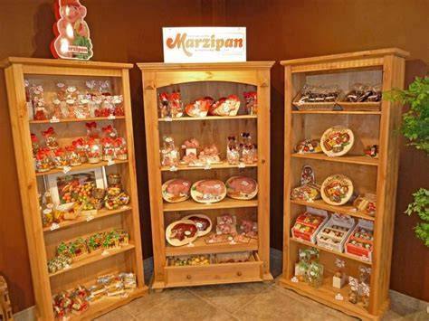 Kreative Marzipanfiguren der Odenwälder Marzipankonditorei