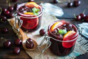 Kreative Sahnefüllungen: Fruchtige und aromatische Varianten