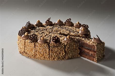 Kuchen angeschnitten: Biskuitstruktur