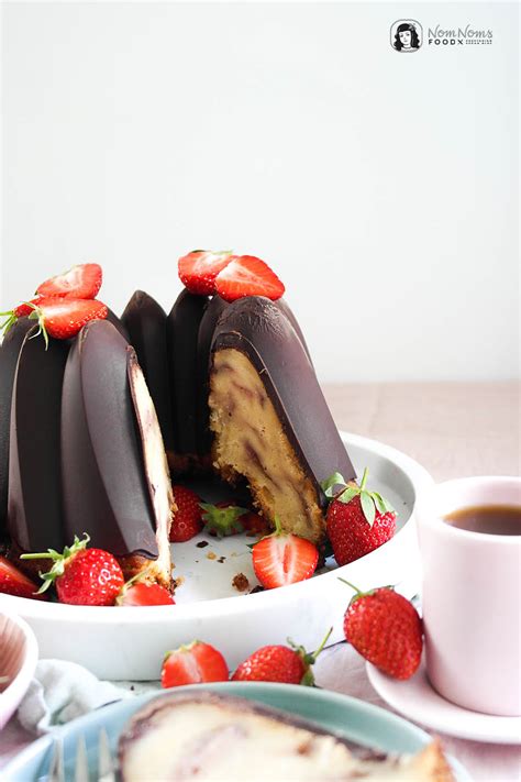 Kuchen mit Schokoladen-Glasur