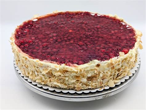 Kuchen und Torten-Auslage bei Frau Behrens