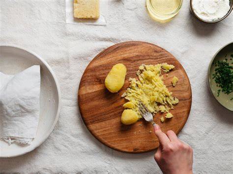 Kuchenteig-Zubereitung: Schritt für Schritt mit Butterschmalz