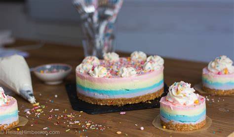 Kunterbunter Einhorn-Käsekuchen für Kindergeburtstag